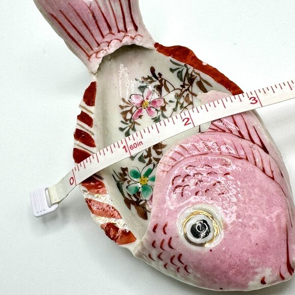 Antique Chinese Hand-Painted Fish Shaped Ceramic Dish Qing Dynasty wear on fins - Picture 5 of 12